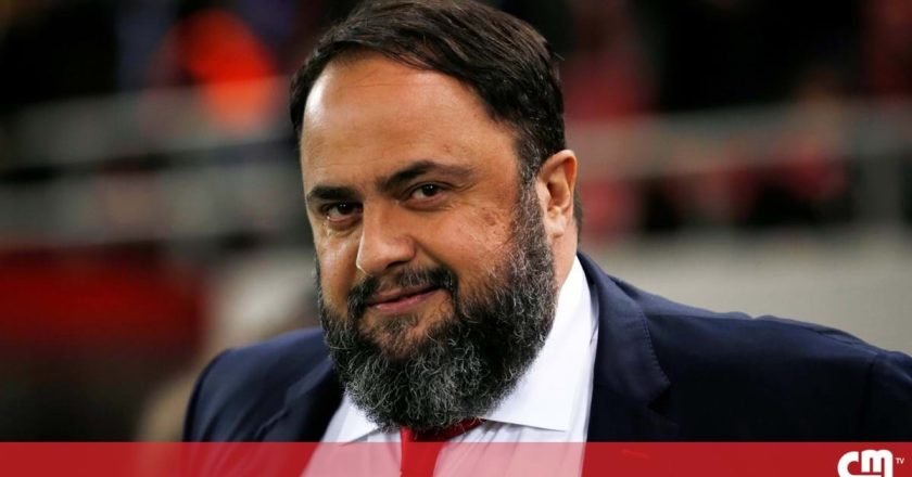 Presidente da Liga grega de futebol cai devido à violência – Últimas Notícias: presidente demite-se perante onda de ataques.